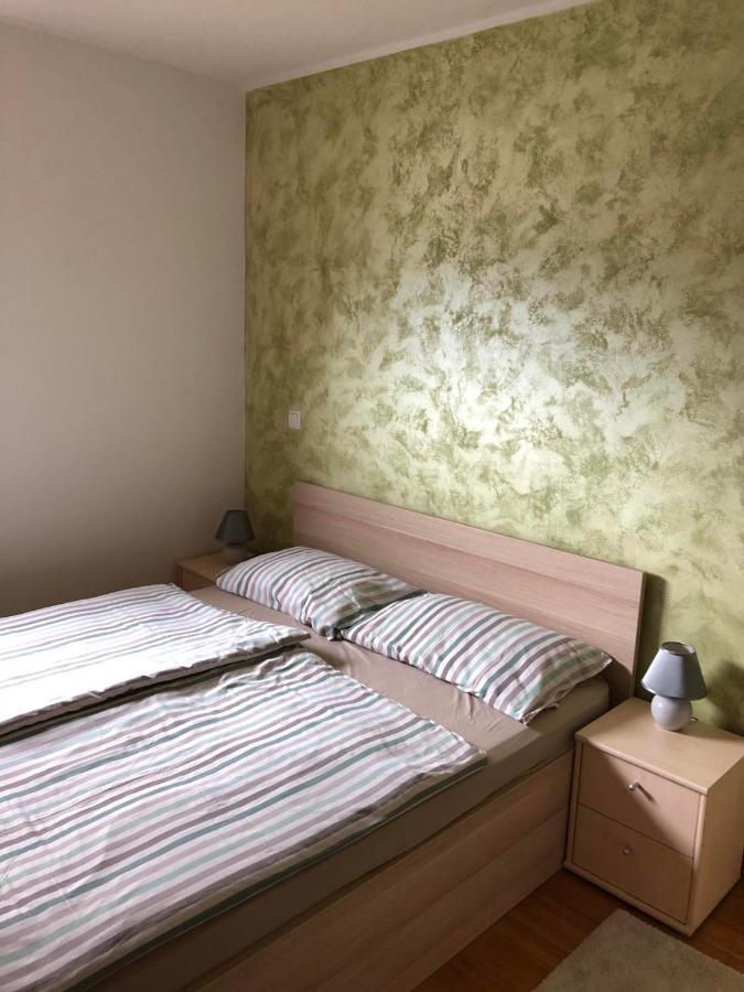 Apartma Neva بوينج المظهر الخارجي الصورة